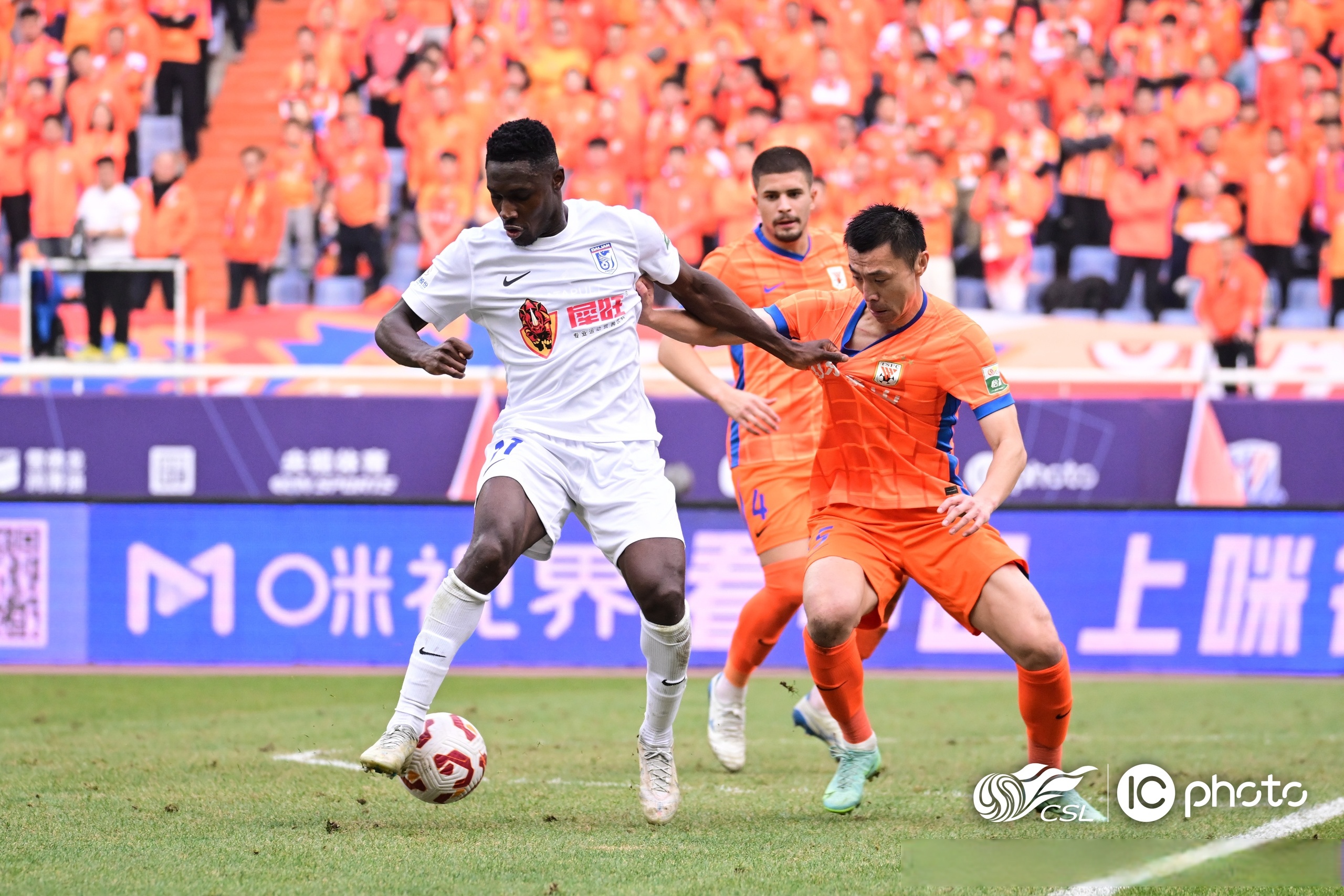 关于赛地聚焦：法甲赛前热度飙升，山东泰山回应争议，球迷炸锅，心理建设被强调的信息